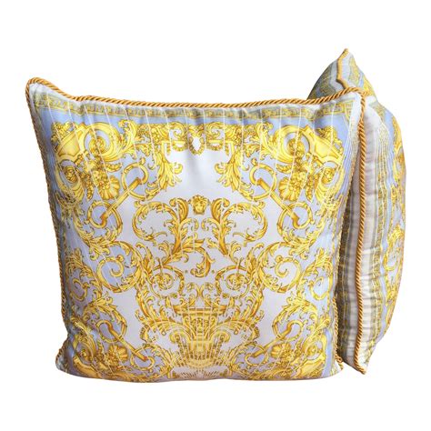 cuscini versace|versace pillows.